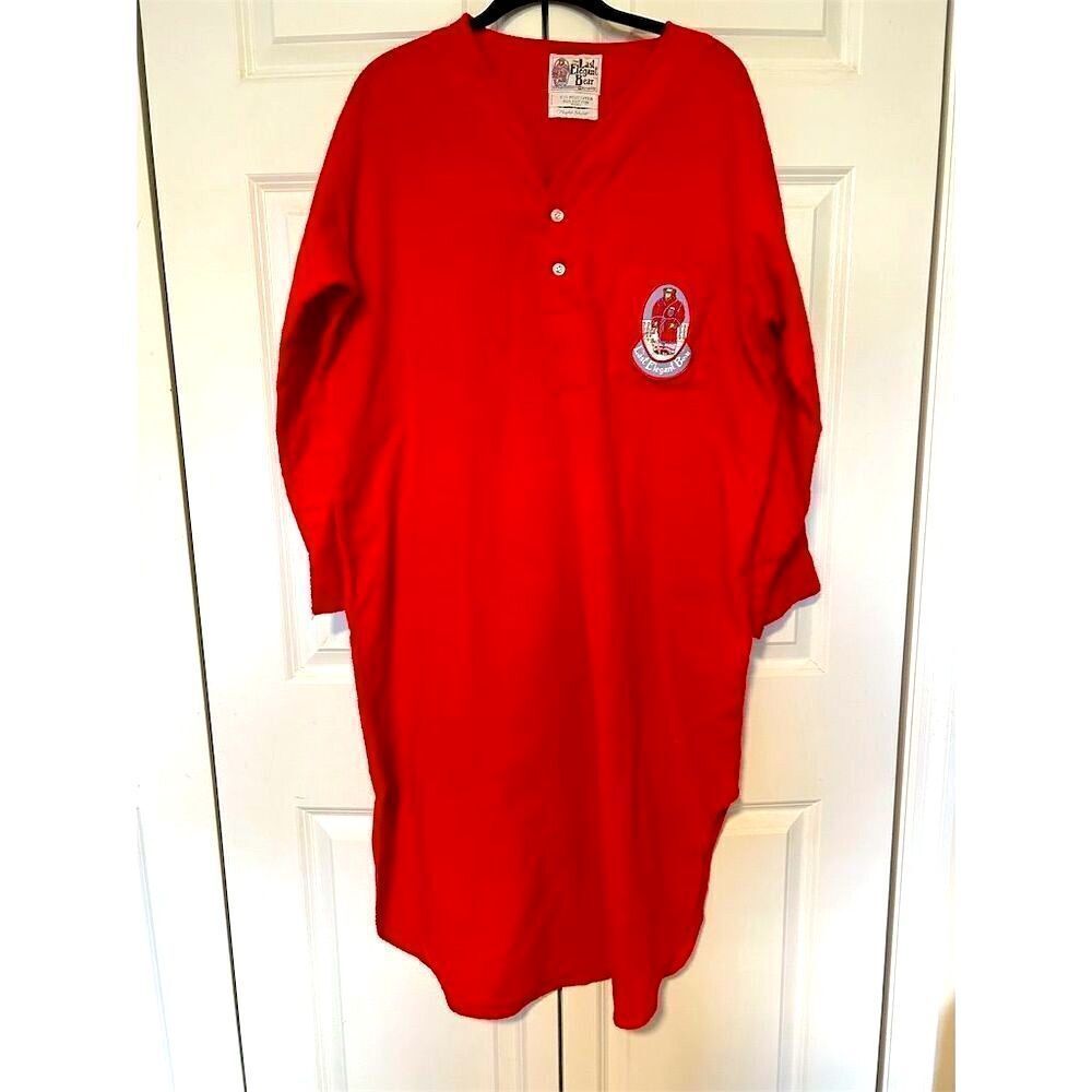 Vintage The Last Elegant Bear Red Night Shirt Small Embroidered Logo